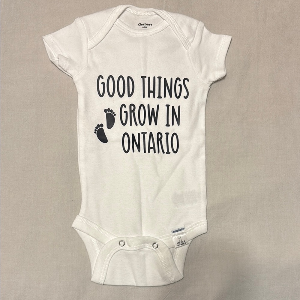 Gerber White One Pieces Bodysuit with Good Things Grow in Ontario Print